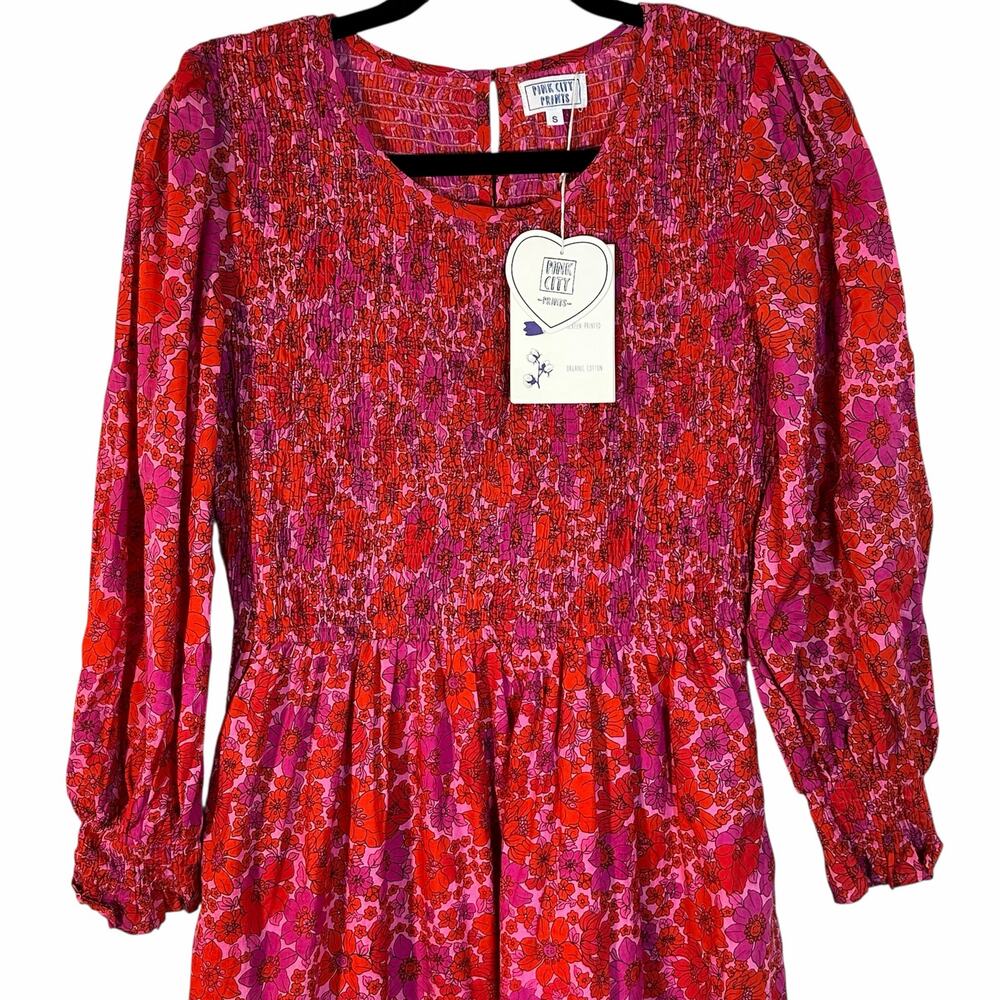 Tuckernuck Raspberry Floral Smocked Midi Dress - Picture 4 of 9